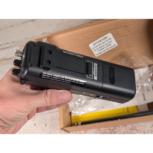 Pair Maxon HCB-10C 40 Channel CB Transceiver Radio Handheld - Picture 3 of 12